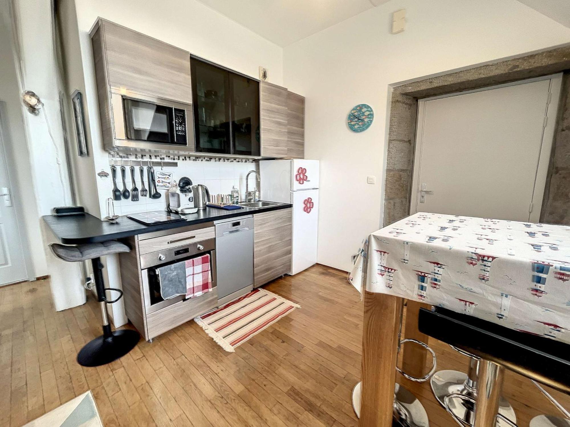 Appartement Cosy, 200M Plage, Parking Prive, Wifi - Fr-1-361-18 Granville Eksteriør billede